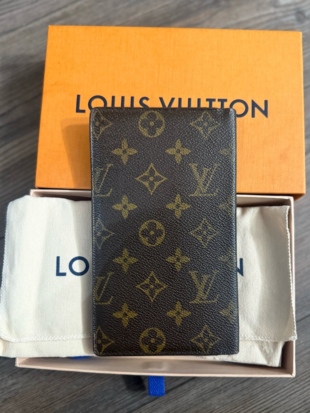 Vintage Louis Vuitton Monogram Card Holder Wallet Made In France w Box Dust Bag - Picture 7 of 15